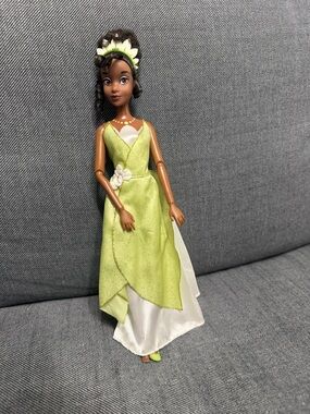 Disney Tiana Princess Doll in Lime Green and White Gown